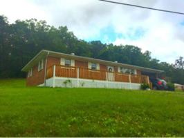 228 Shady Ln