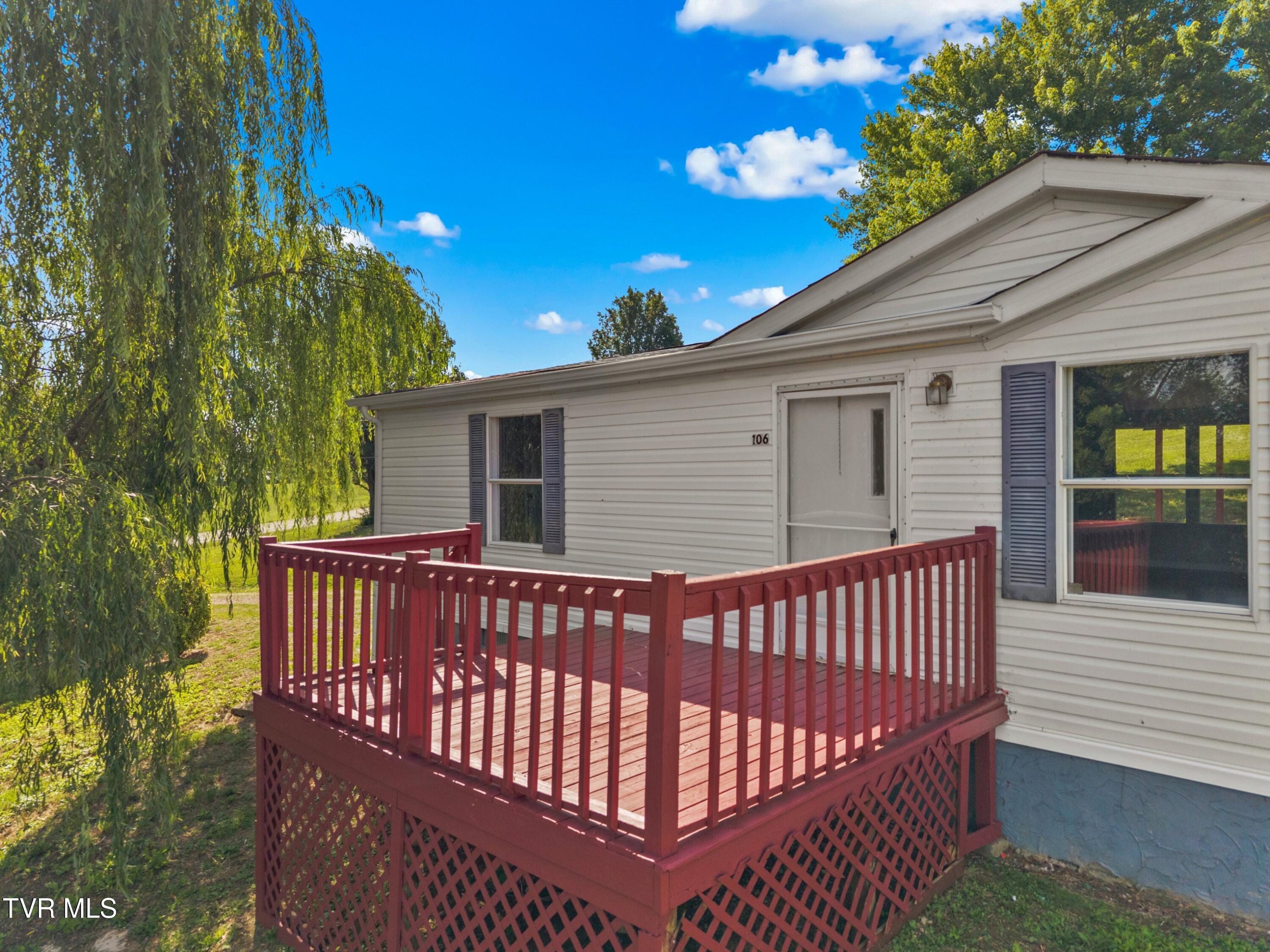 Image 2: 036-106RivershadowsDrive-Rogersville-TN-