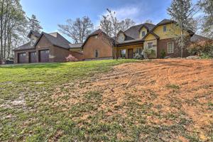 1110&1120 Wahoo Valley Road