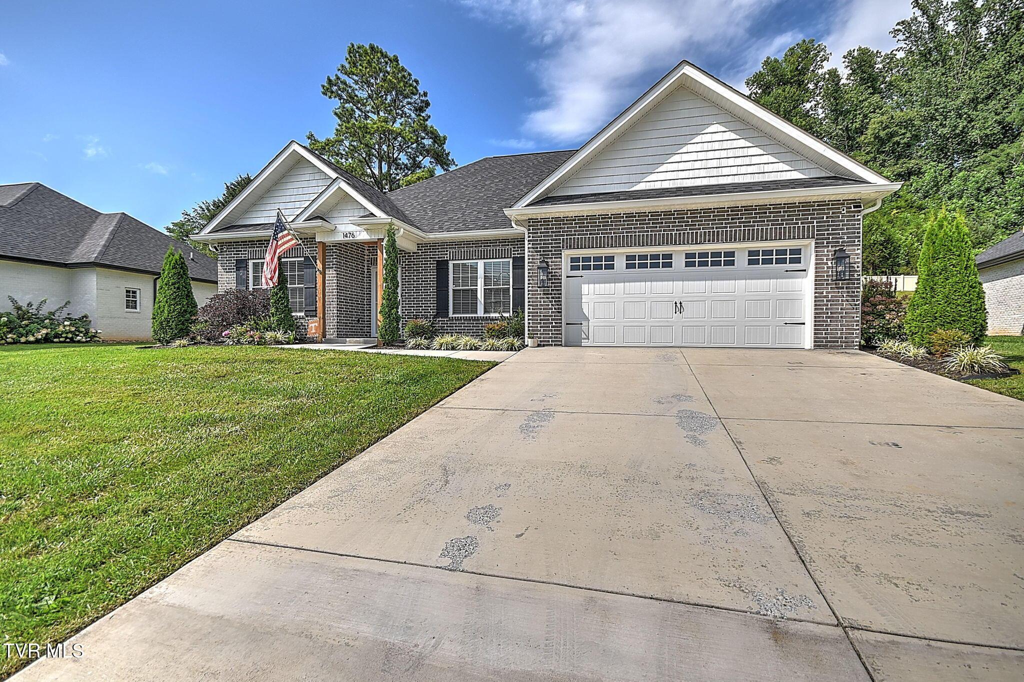 Image 2: 56-web-or-mls-1476 Prospects Way JR
