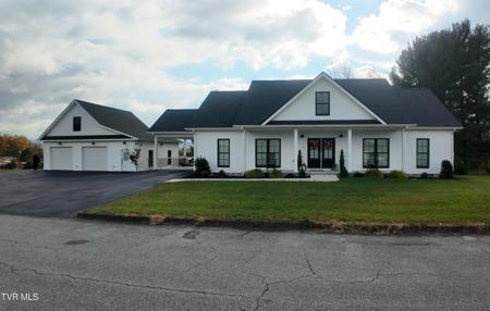 210 Lakeview Estates Drive