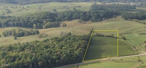 Image 1: Aerial lot 6 and Lot 5 from front marked