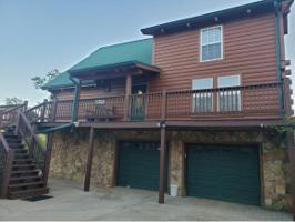 191 Village Ln Lot 2