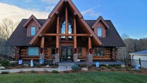 613 Harbor Point Road