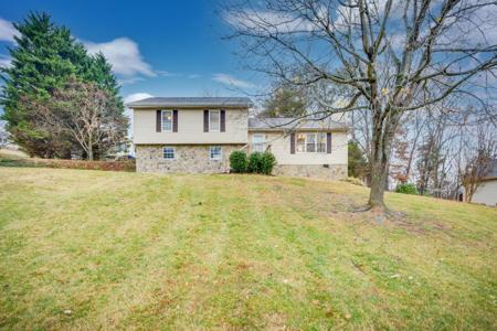 231 Kings Grant Road