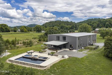 809 South Austin Springs Road