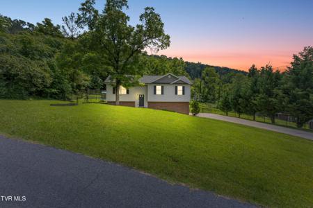 1644 Ridgeway Drive