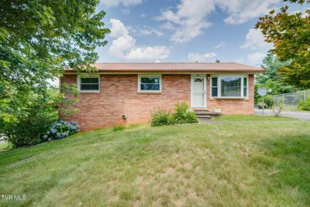 210 Green Valley Drive