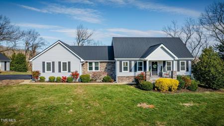 512 Hideaway Farm Road