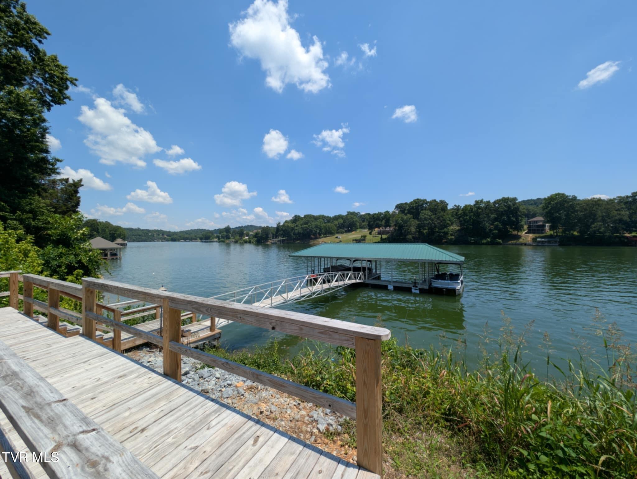 Image 3: boat slip deck