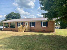 8803 Linwood Southmont Road