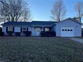 5221 Bayberry Lane