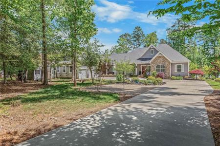 695 Scout Road