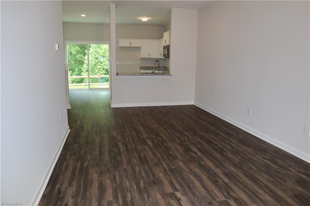 Image 4: Front Entry Living Room