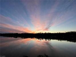 473 Lake Drive 8