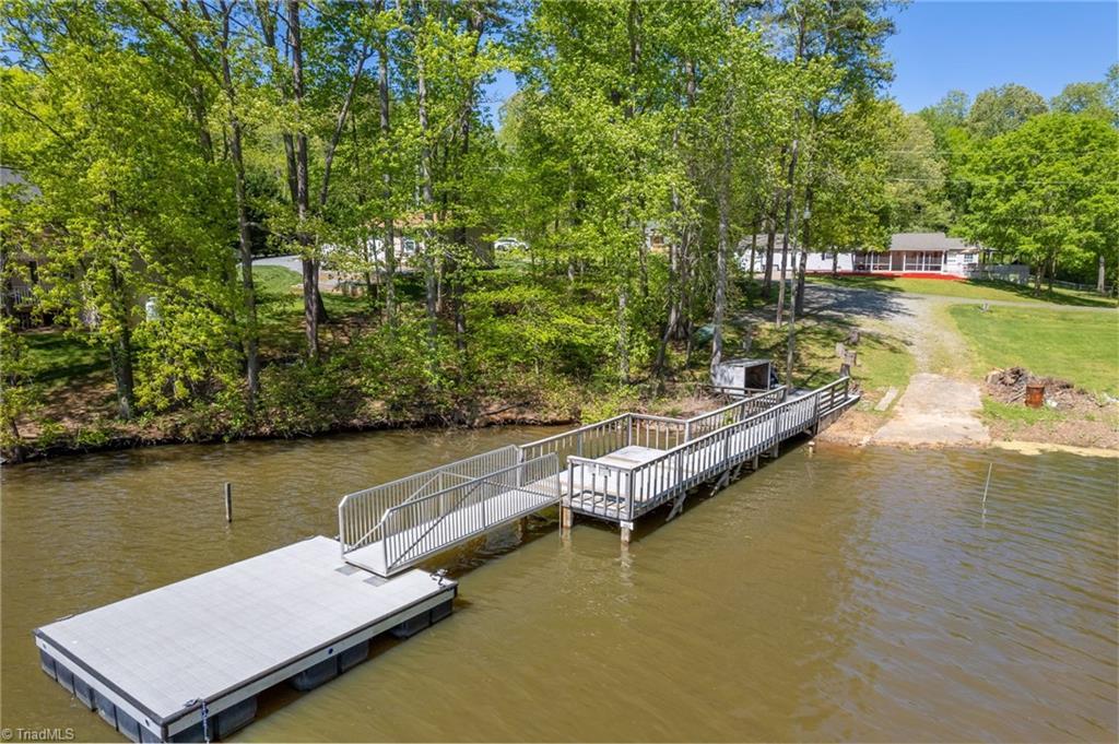 325 Pinehaven Drive, Lexington, NC lhrmls01600168