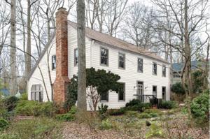 3017 Lake Forest Drive