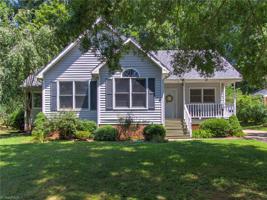 3710 Pershing Court