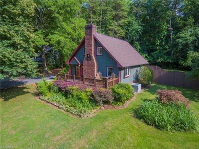 240 Horseshoe Drive
