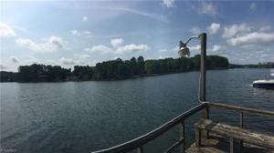 1470 Lakeshore Drive