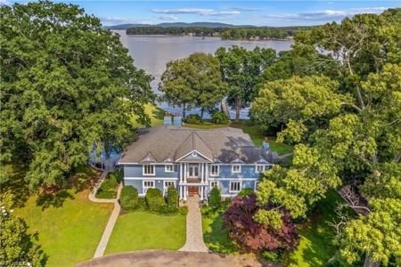 680 Fox Hollow Lane