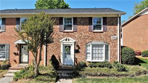 3206 Regents Park Lane