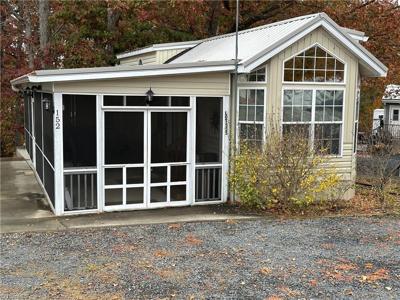152 Cardinal Drive