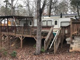 122 Oak Drive