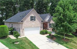 34 Bluff Ridge Court