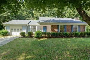 1806 Cedardale Court