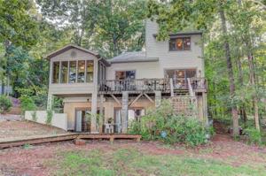 143 Riverside Court