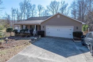 138 Roehm Landing