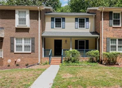 2426 Cottage Place