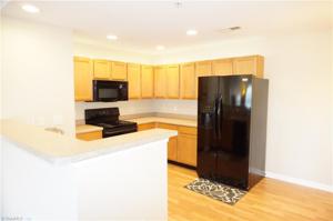 3712 Cotswold Avenue Unit Y
