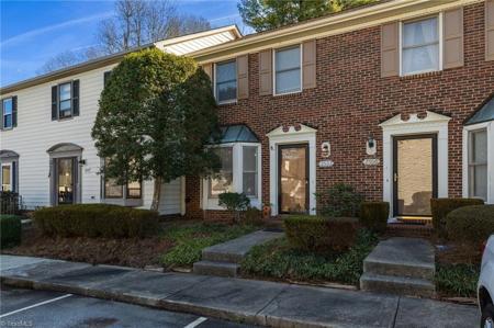2502 Cottage Place