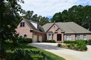 282 Porters Glen