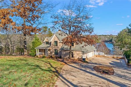 305 Badin View Drive