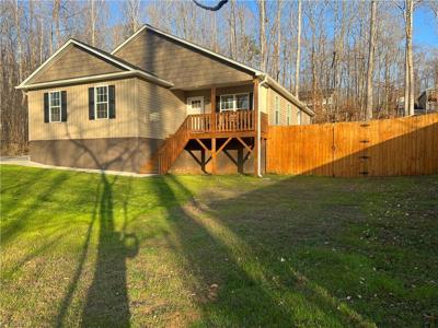555 Lake Drive 9
