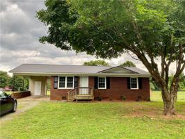 8875 Linwood Southmont Road