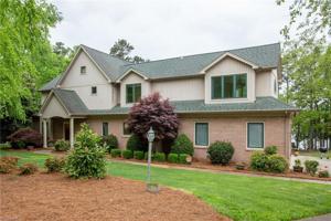565 Emerald Isle Court