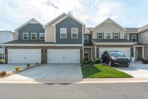25 Finley Ridge Way