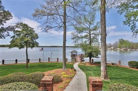 1062 Riverwood Drive