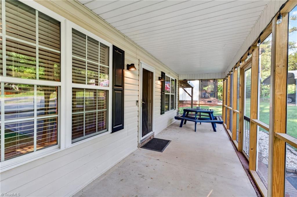 Image 4: Enjoy quiet mornings and peaceful evening on this amazing screened porch!