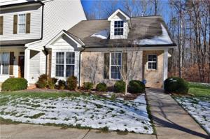 2 Hydrangea Court