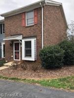 2709 Cottage Place