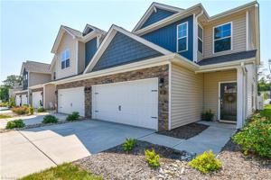31 Finley Ridge Way