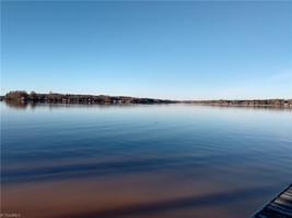 200 Lakefront Drive