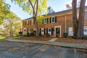 3215 Regents Park Lane