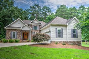 2494 Riverside Drive