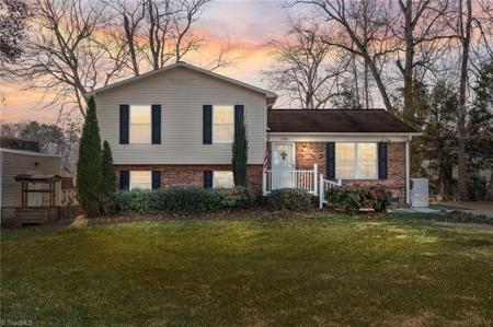 1586 Riverview Road Extension